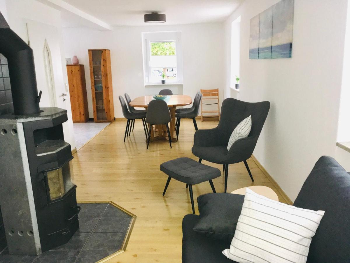 Entzueckende Traumwohnung - Nur 5Min Vom Europa-Park! Rheinhausen Esterno foto